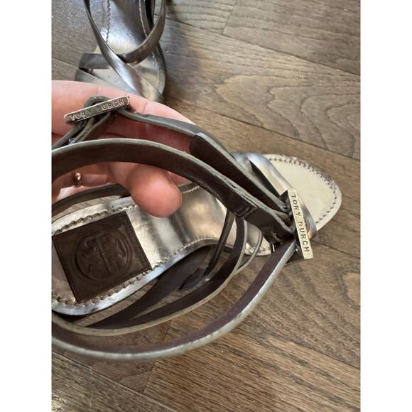 Tory Burch Heels Multiple Straps Silver Metallic Buckle Sandal Size 7.5M - Picture 5 of 8